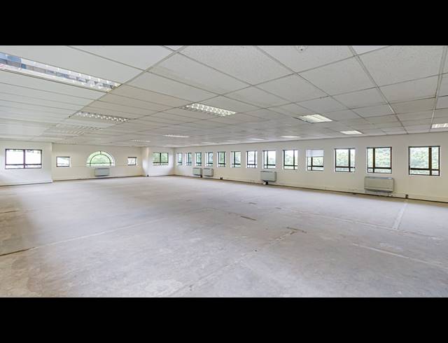 312M² OFFICE TO LET IN HYDE PARK